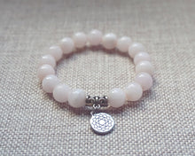 將圖片載入圖庫檢視器 Pink Opal Chakra Healing Bracelet
