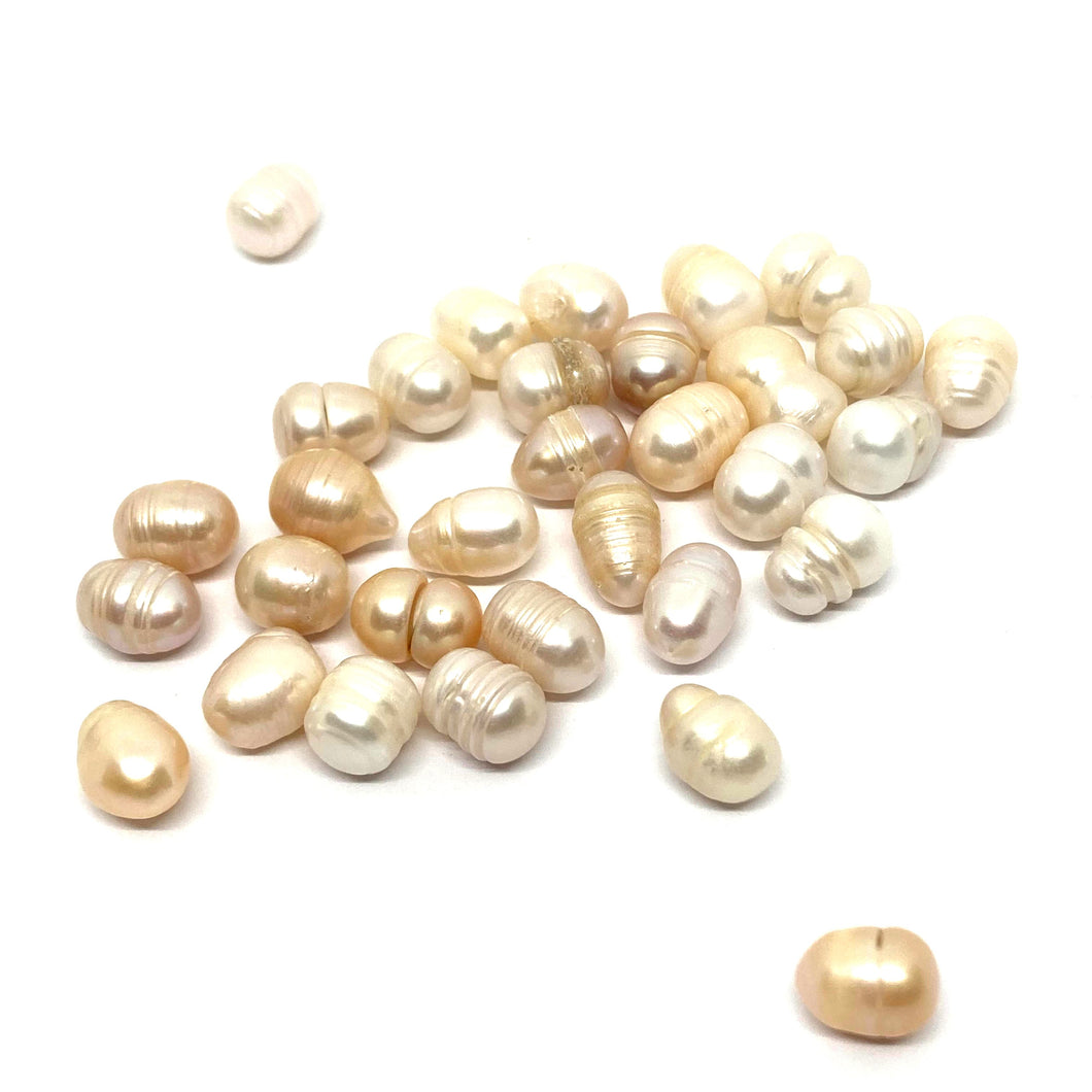 Cultured Freshwater Pearls 淡水珍珠